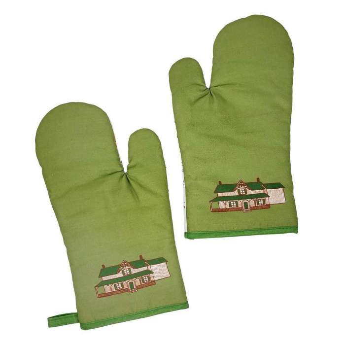 One-of-a-kind handmade Oven Mitts by KawaiiStyleCreations on Etsy